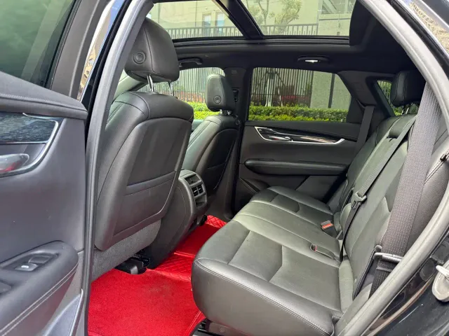 Cadillac XT5 — Фото автомобиля 6