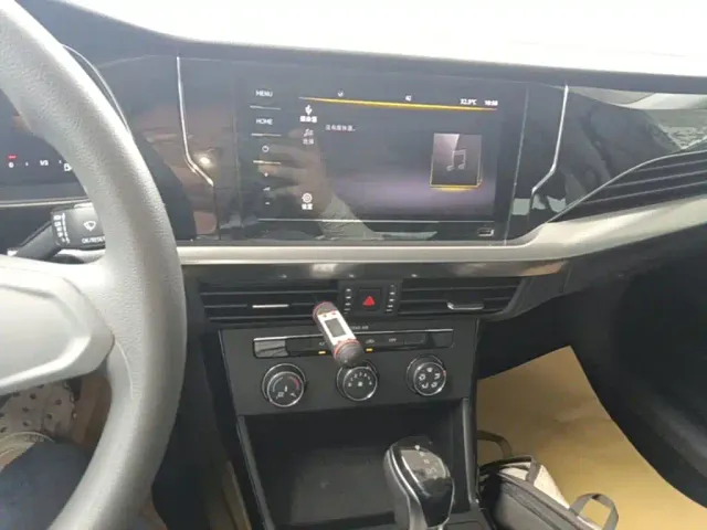 Volkswagen Passat — Фото автомобиля 12