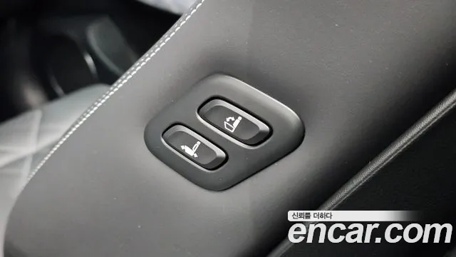 Genesis GV70 Electrified GV70 — Фото автомобиля 30