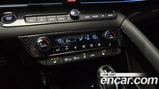 Hyundai AVANTE — Фото автомобиля 28