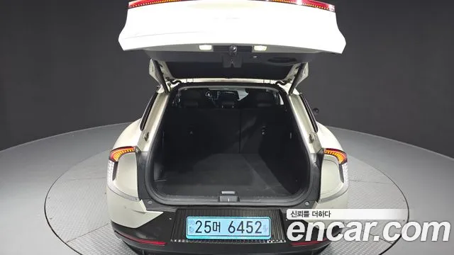Kia EV6 — Фото автомобиля 26