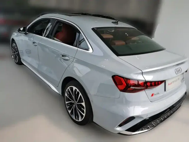Audi Audi A3 2025 A3L Limousine 35TFSI Flying Spur Premium + Luxury Selection Package — Фото автомобиля 6