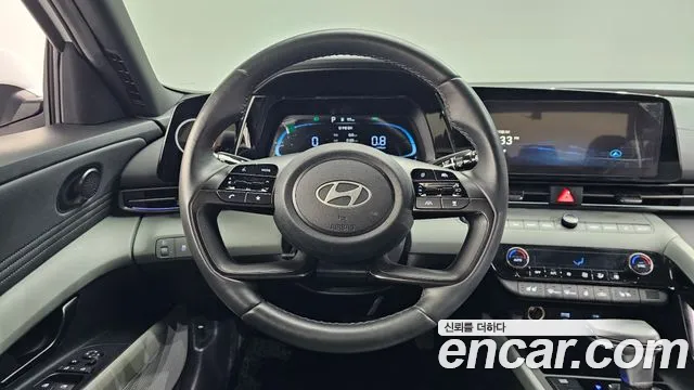 Hyundai AVANTE Новый Avante (CN7) — Фото автомобиля 13