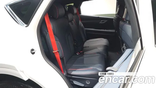Genesis GV80 — Фото автомобиля 12