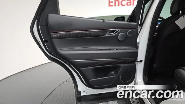 Genesis GV80 Coupe — Фото автомобиля 14