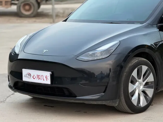 Tesla Model Y 2022 Facelift Rear-Wheel Drive Version — Фото автомобиля 17