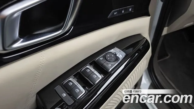 Kia Canival Carnival 4 поколение Дизель 9 мест Signature — Фото автомобиля 18