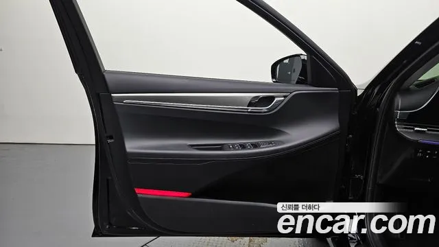 Hyundai Grandeur New — Фото автомобиля 13