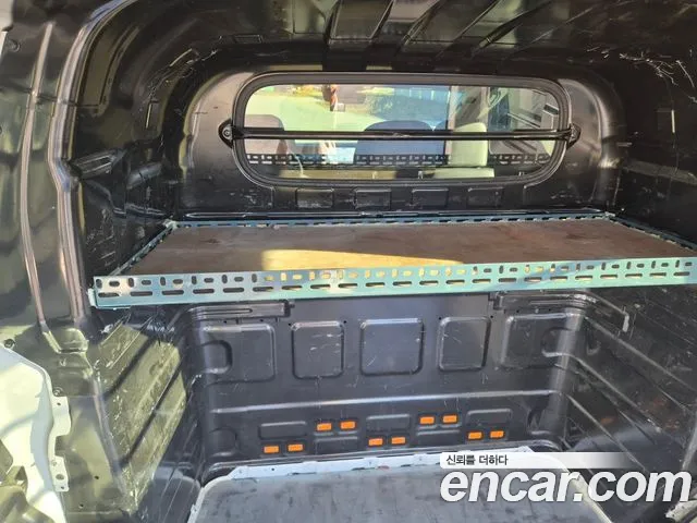 Hyundai Staria — Фото автомобиля 10