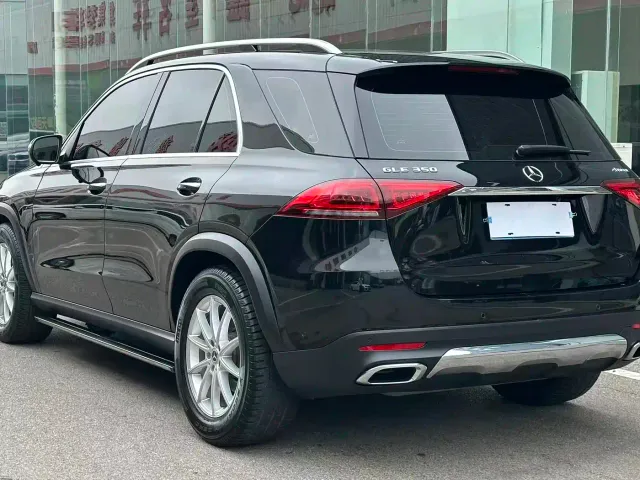 Mercedes-Benz GLE-Class — Фото автомобиля 9