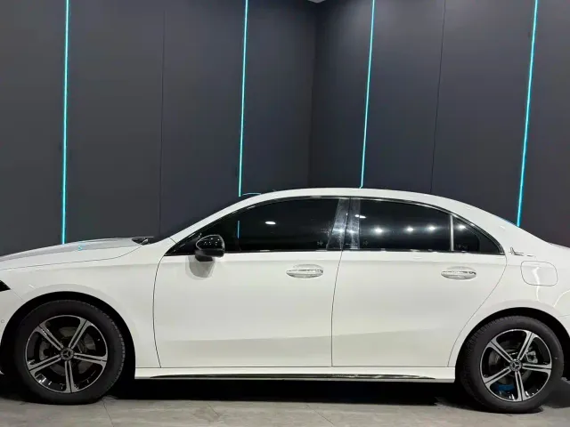 Mercedes-Benz A-Class — Фото автомобиля 5