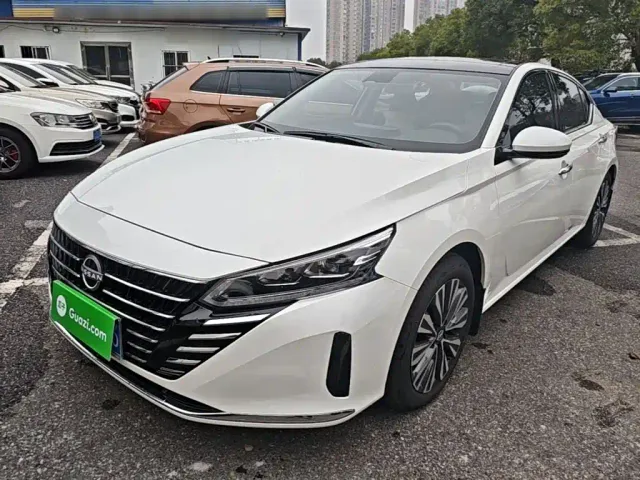 Фотография автомобиля — Nissan Teana