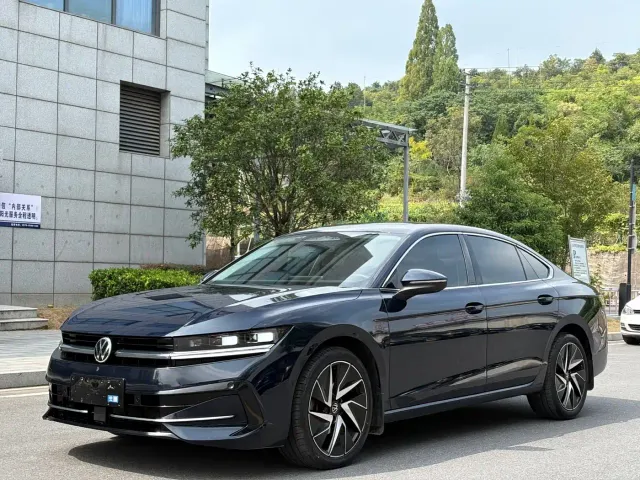 Volkswagen Magotan — Фото автомобиля 3