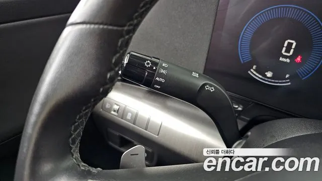Hyundai Kona — Фото автомобиля 14