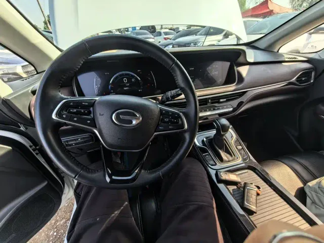 GAC Trumpchi M6 — Фото автомобиля 9