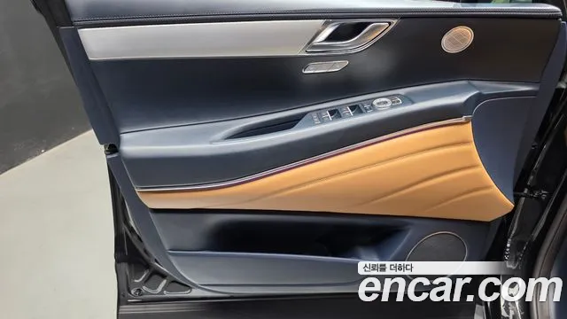 Genesis GV80 — Фото автомобиля 13