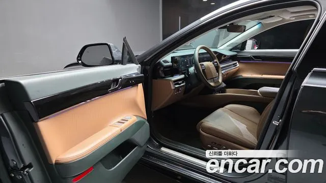 Hyundai Grandeur GN7 — Фото автомобиля 10