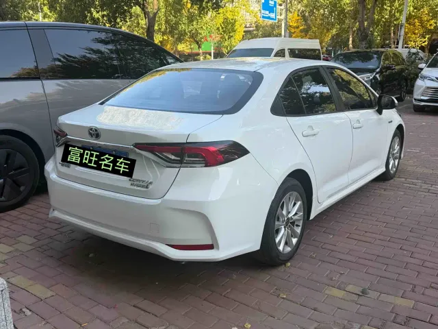 Toyota Corolla — Фото автомобиля 6