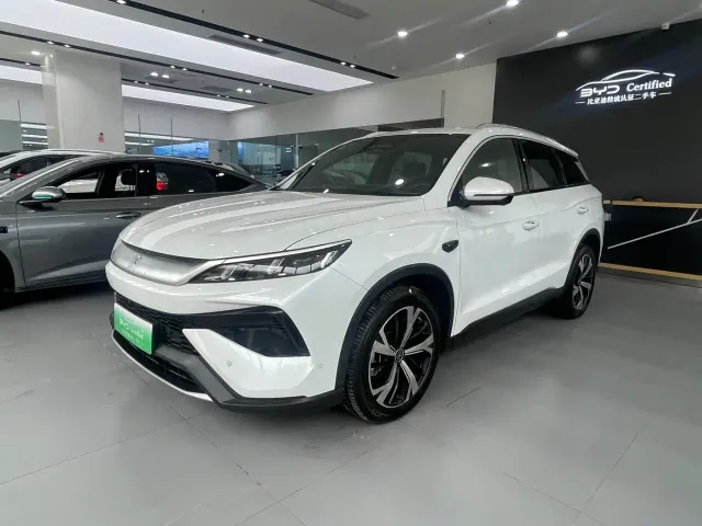 Фотография автомобиля — BYD Song Pro