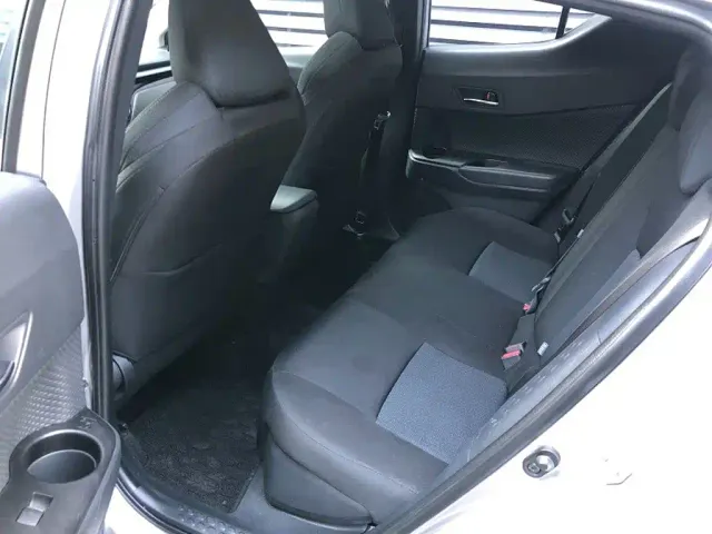 Toyota IZOA — Фото автомобиля 9