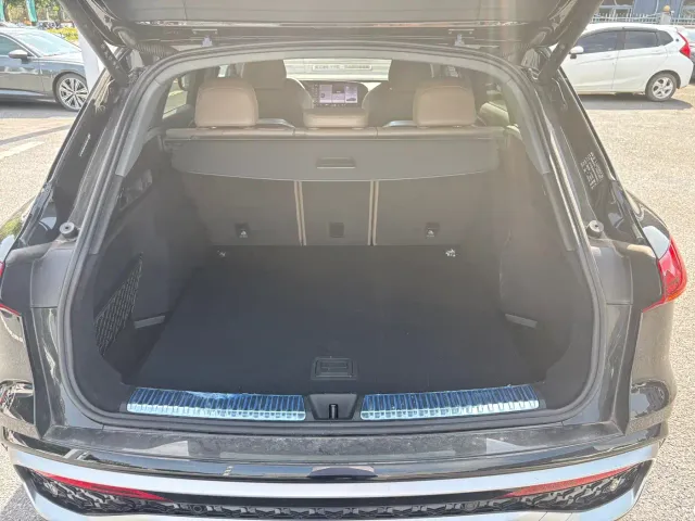 Audi Q5L — Фото автомобиля 16