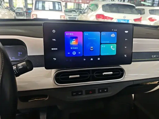 Geely Panda — Фото автомобиля 8