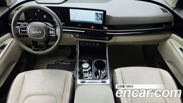 Kia Carnival Generation 4 — Фото автомобиля 10