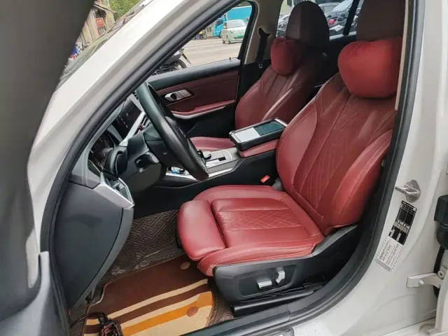 BMW 3 Series — Фото автомобиля 14