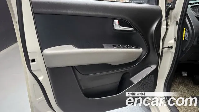 Kia RAY Новый Kia Ray Signature — Фото автомобиля 24