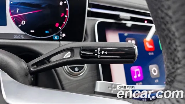 Mercedes-Benz E-Class — Фото автомобиля 9