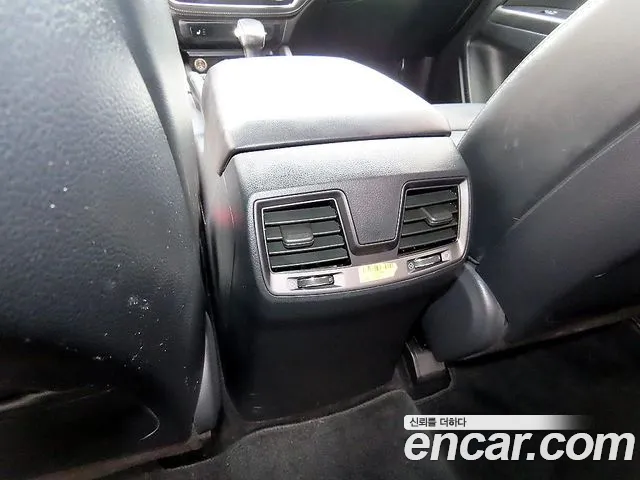 KG_Mobility_Ssangyong Rexton Новый Rexton Sport Khan Дизель 2.2 2WD — Фото автомобиля 16