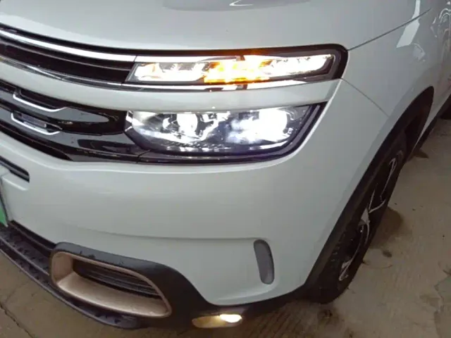 Citroen Tianyi C5 AIRCROSS — Фото автомобиля 23