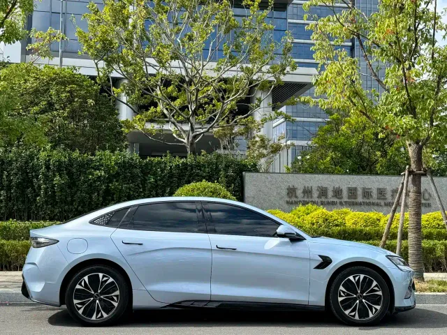 BYD Seal — Фото автомобиля 5