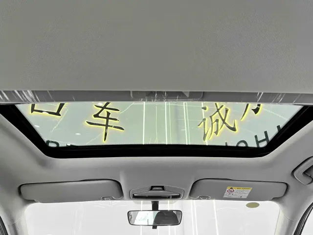 Geely Emgrand — Фото автомобиля 14