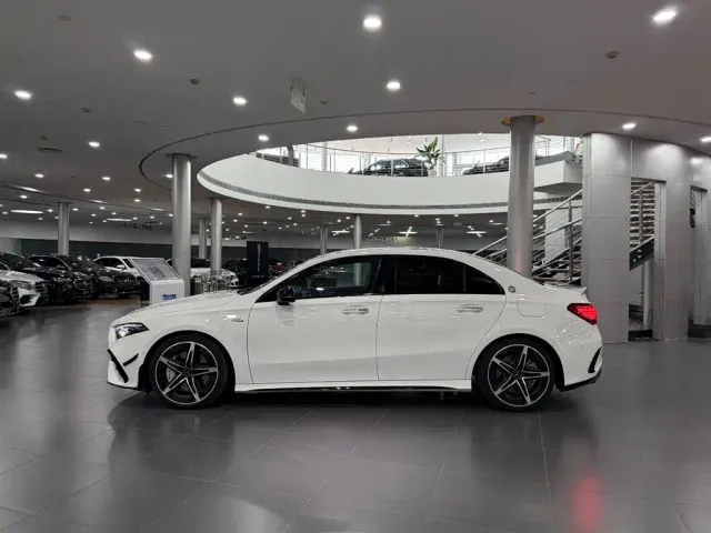Mercedes-Benz A-Class AMG — Фото автомобиля 4