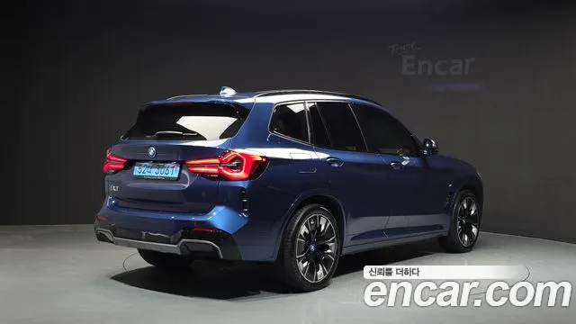 BMW iX3 G08 (2020–2024) — Фото автомобиля 2