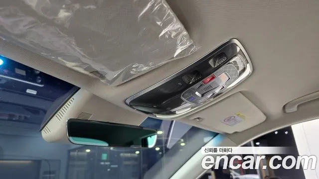 Genesis GV80 — Фото автомобиля 25