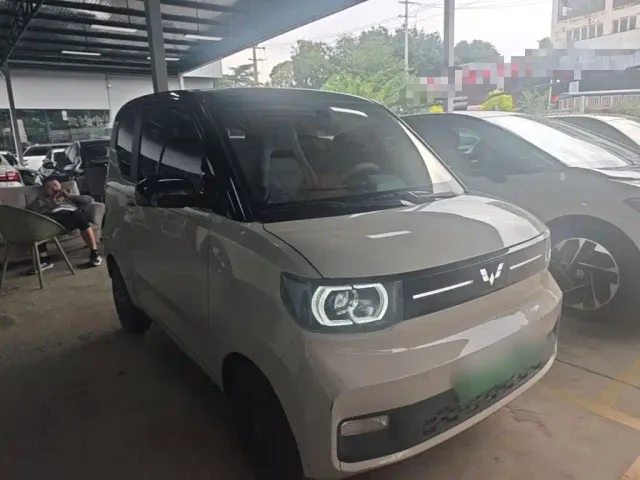 Wuling Hongguang Mini EV — Фото автомобиля 3