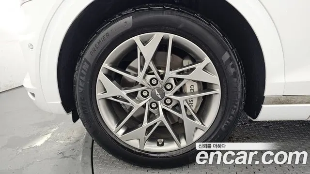 Genesis GV70 2.5T Бензин 2WD — Фото автомобиля 5