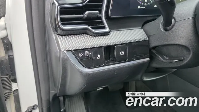 Kia Sportage Sportage 5-е поколение Дизель 2.0 2WD — Фото автомобиля 12