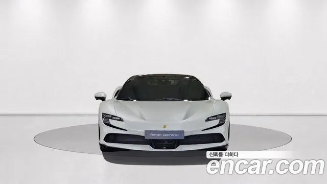 Ferrari SF90 — Фото автомобиля 2