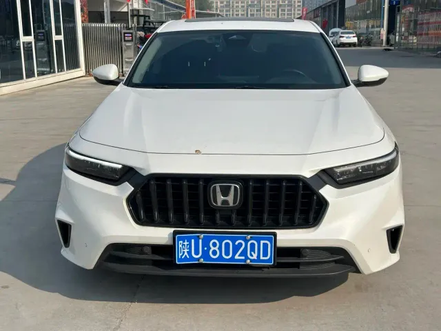 Honda Inspire — Фото автомобиля 2