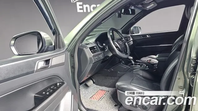KG_Mobility_Ssangyong Rexton Новый Rexton Sport Khan Дизель 2.2 4WD — Фото автомобиля 11
