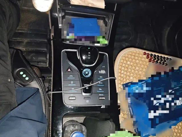 BYD Song MAX — Фото автомобиля 6