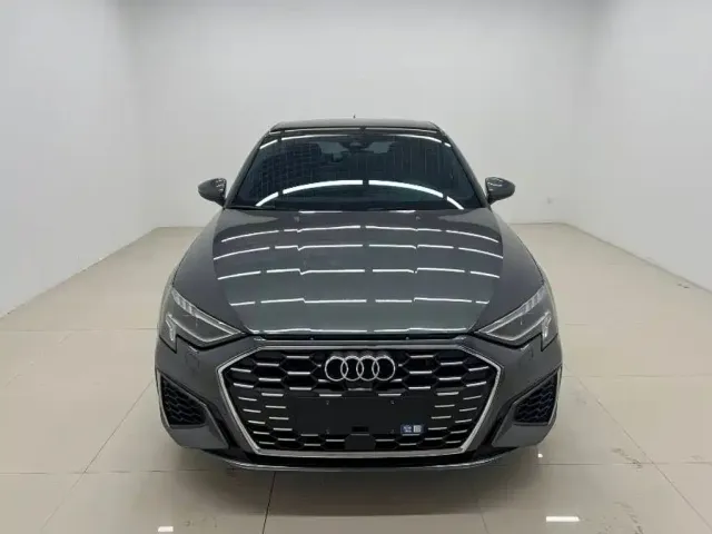 Audi Audi A3 2023 Facelift Sportback 35 TFSI Fashion Sport — Фото автомобиля 2