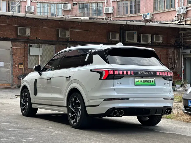 Lynk & Co 09 EM-P — Фото автомобиля 7