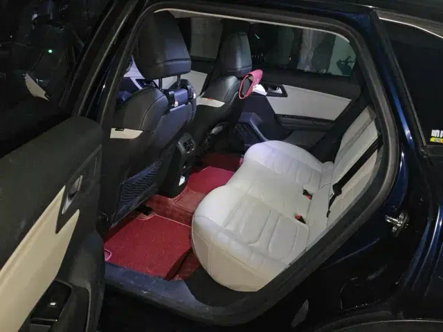 Citroen C5 X — Фото автомобиля 11
