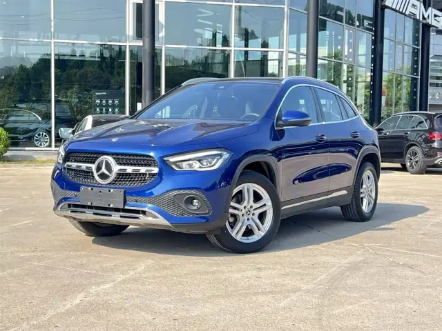 Фотография автомобиля — Mercedes-Benz GLA-Class