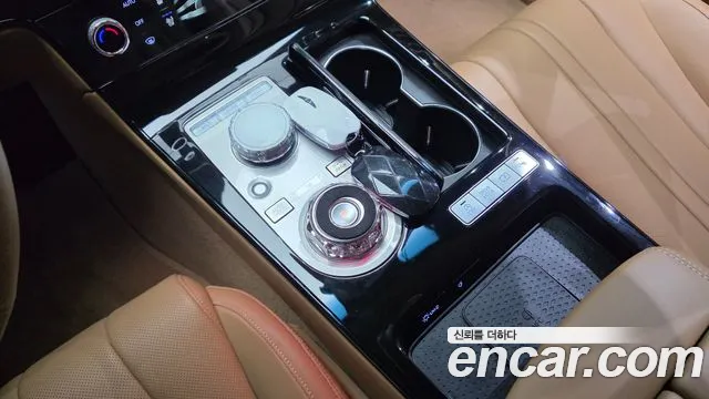 Genesis G80 RG3 — Фото автомобиля 9