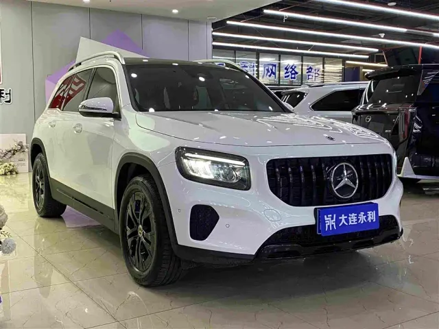 Mercedes-Benz GLB-Class — Фото автомобиля 3